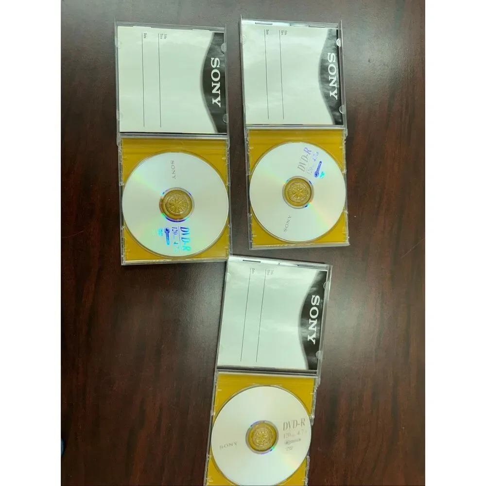 New Sony DVD-R 4.7 GB- 120 Minutes DVD Blanks (3 Discs)